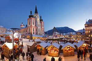 Basilika und Adventmarkt Mariazell